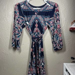 A.U.W Black Long Sleeve V Neck Adjustable Waist Tie Floral Print Dress Womens 10